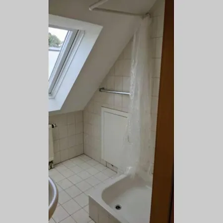 Helle Wohnung Mit Eigenem Pkw - Stellplatz Apartmán *